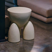 طاولة رودني الجانبية في microplaster